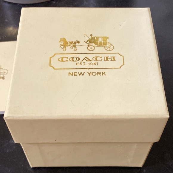 Silver Coach Watch - Picture 4 of 5